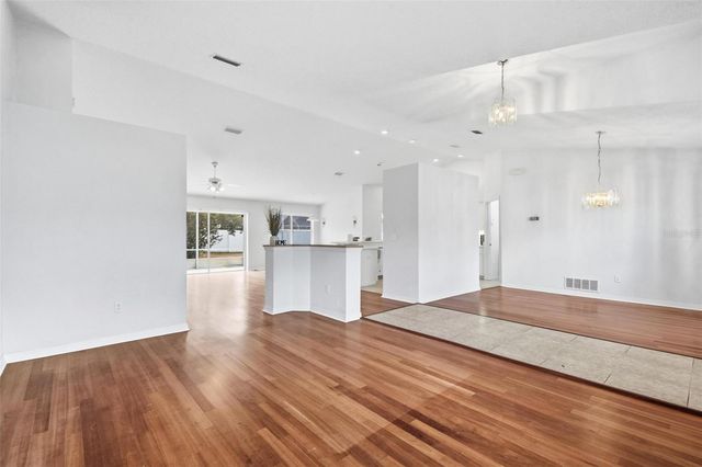 10 WARREN PLACE, Palm Coast, FL 32164