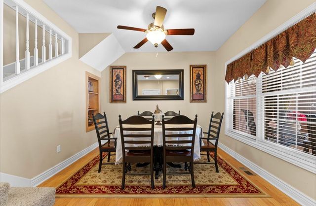 137 N Tuscany Drive, Hollister, MO 65672