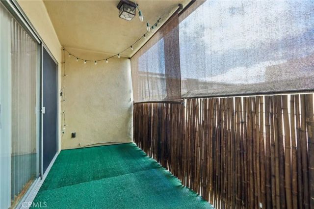 6225 Coldwater Canyon Avenue 102, North Hollywood, CA 91606