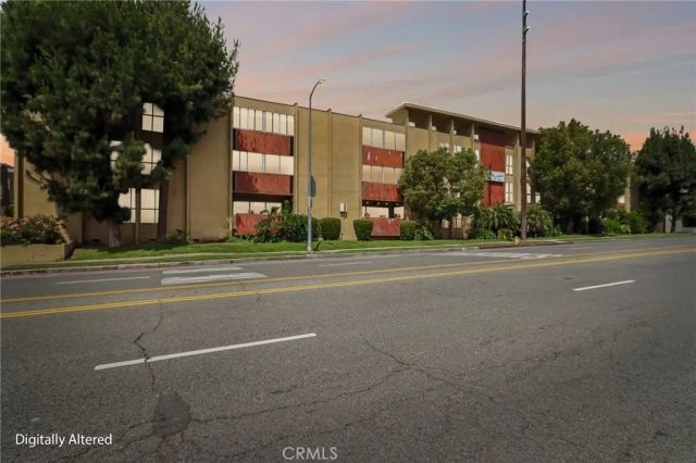 6225 Coldwater Canyon Avenue 102, North Hollywood, CA 91606