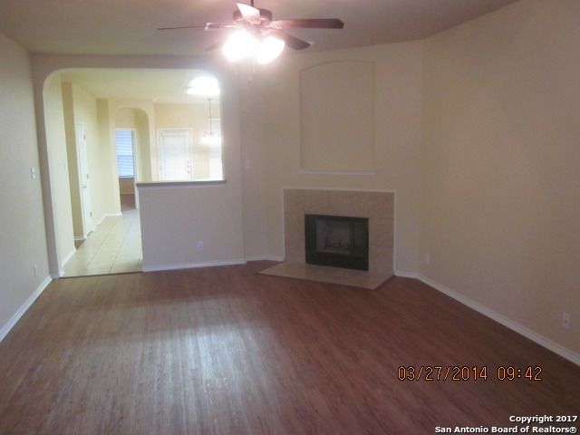 524 FOXFORD RUN DR, Schertz, TX 78108