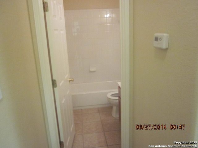 524 FOXFORD RUN DR, Schertz, TX 78108
