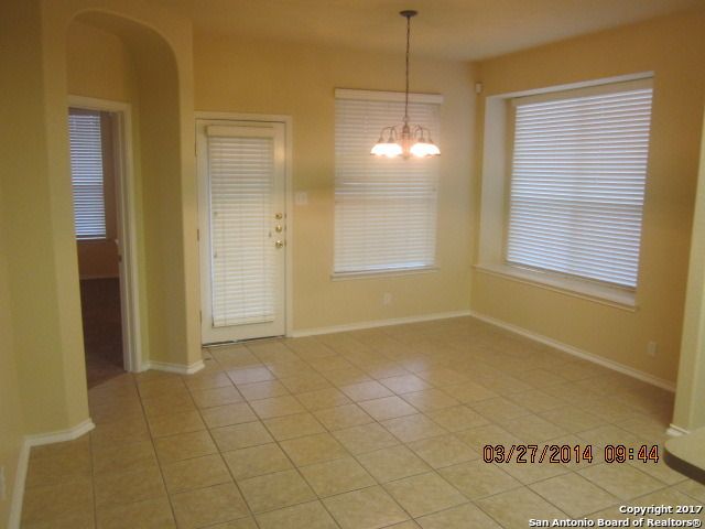 524 FOXFORD RUN DR, Schertz, TX 78108