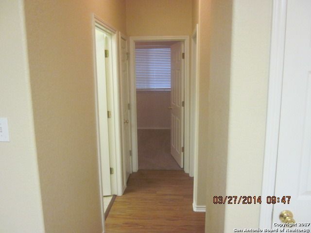 524 FOXFORD RUN DR, Schertz, TX 78108