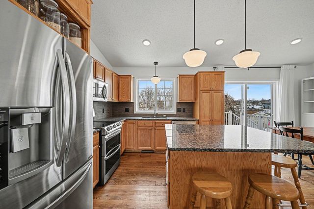 740 Heritage Lane, Belle Plaine, MN 56011