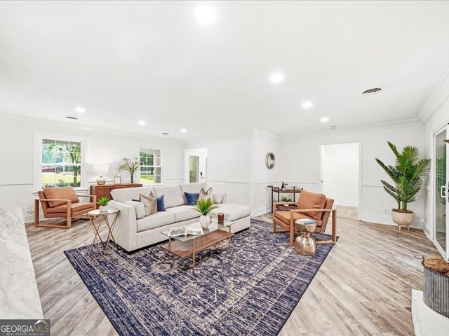 3800 N Cooper Lake Road SE, Smyrna, GA 30082