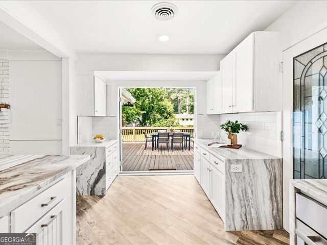 3800 N Cooper Lake Road SE, Smyrna, GA 30082