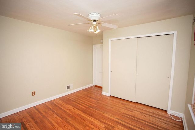 10 SCHOOL LN, Cherry Hill, NJ 08002