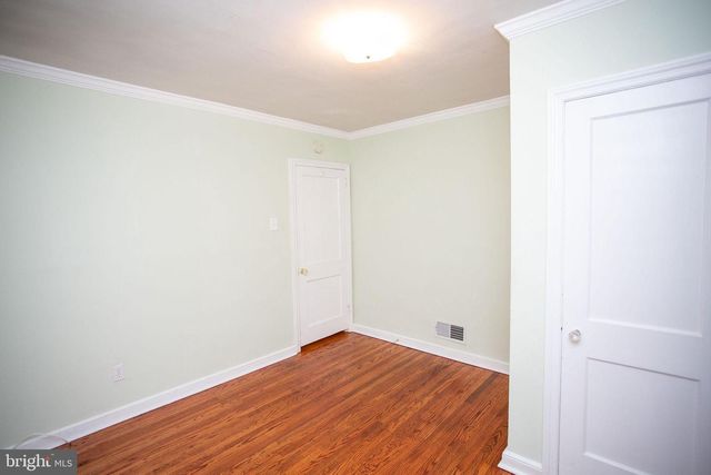 10 SCHOOL LN, Cherry Hill, NJ 08002