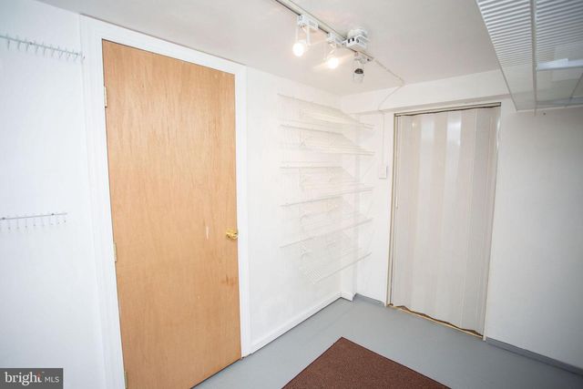 10 SCHOOL LN, Cherry Hill, NJ 08002