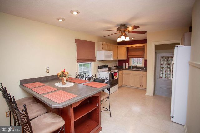 10 SCHOOL LN, Cherry Hill, NJ 08002