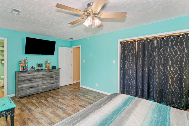 2054 Dragonfly Dr, El Dorado, KS 67042