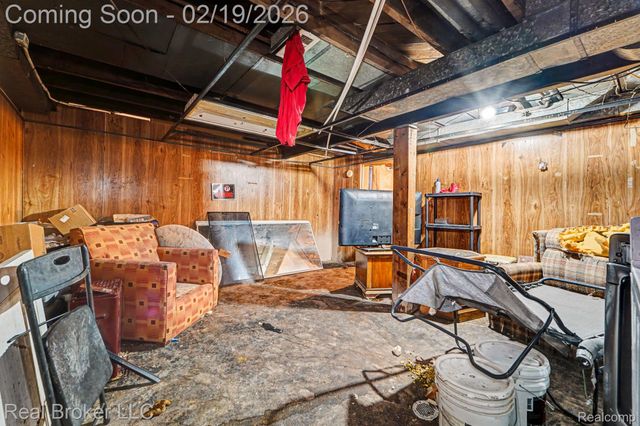 19932 Alcoy Street, Detroit, MI 48205