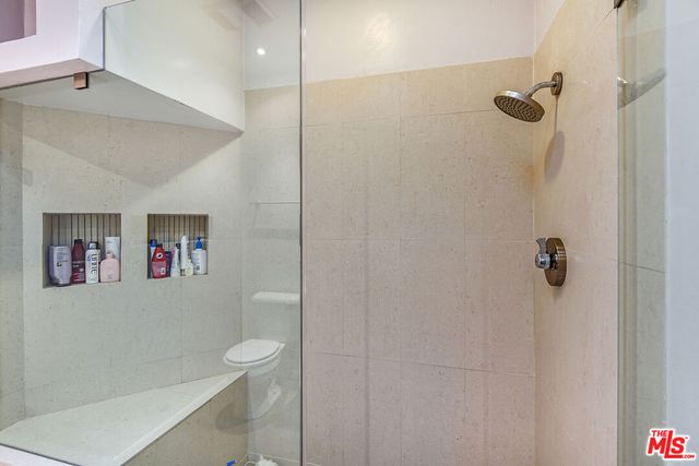 11920 DOROTHY Street 302, Los Angeles, CA 90049