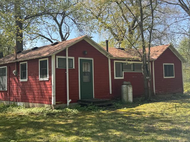 6205 French Lake Way, Faribault, MN 55021