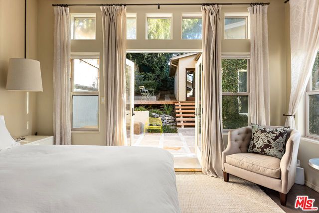 4022 Prospect Avenue, Los Angeles, CA 90027