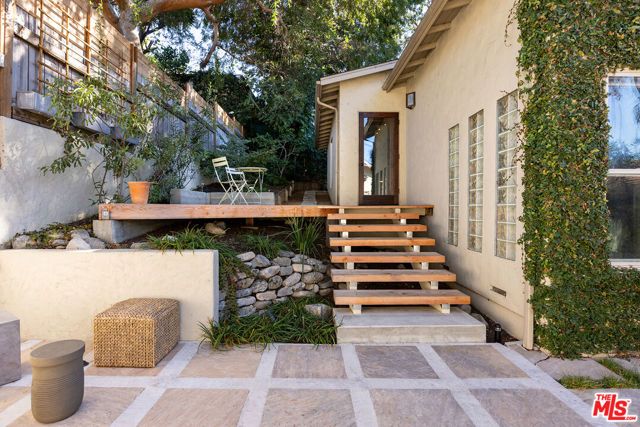 4022 Prospect Avenue, Los Angeles, CA 90027