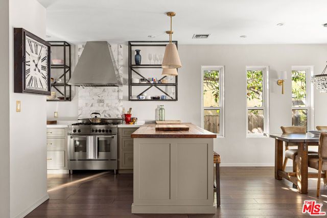 4022 Prospect Avenue, Los Angeles, CA 90027