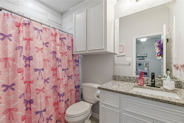 11501 Willowood Creek Dr, Corpus Christi, TX 78410
