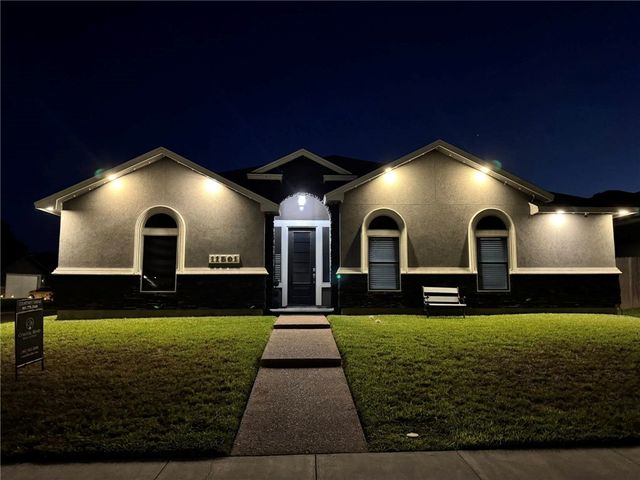 11501 Willowood Creek Dr, Corpus Christi, TX 78410
