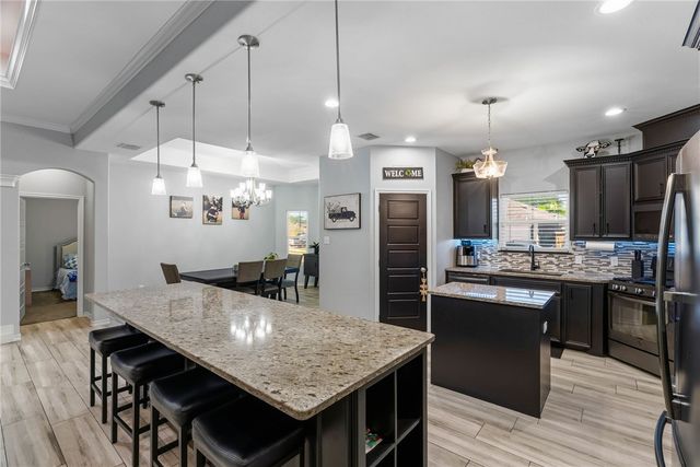11501 Willowood Creek Dr, Corpus Christi, TX 78410