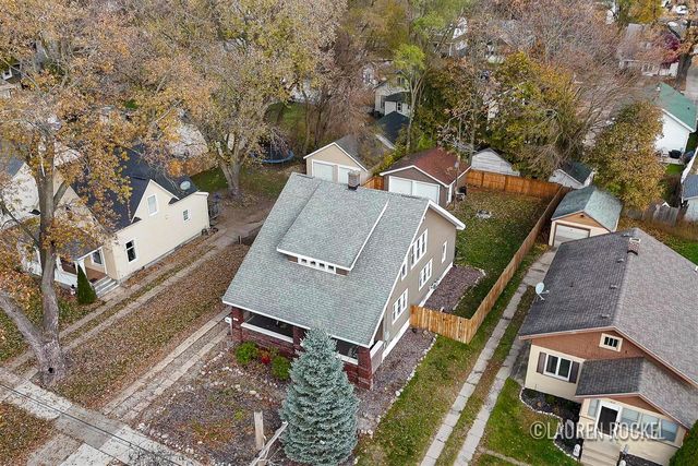 1828 Willard Avenue, Grand Rapids, MI 49507