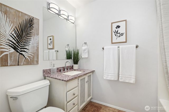 3524 170th Avenue NE, Bellevue, WA 98008