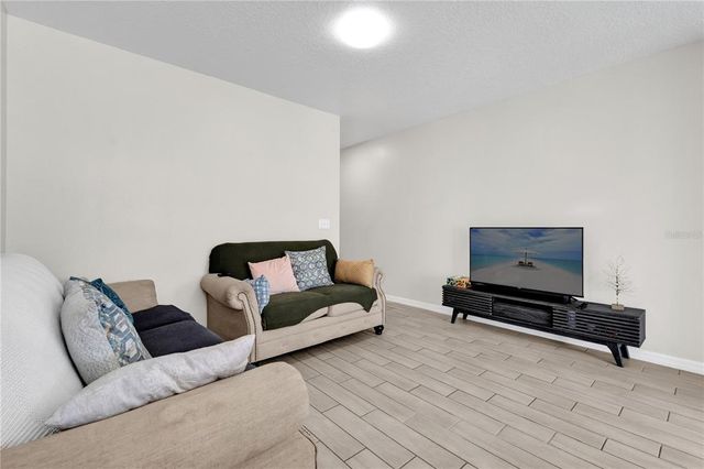 1623 MIRABELLA CIRCLE, Davenport, FL 33897