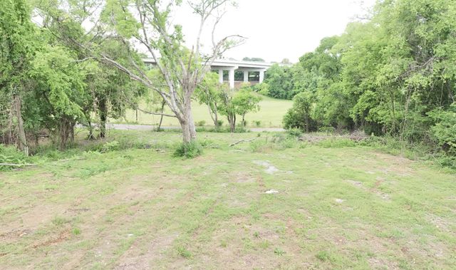 1025 W College St, Murfreesboro, TN 37129
