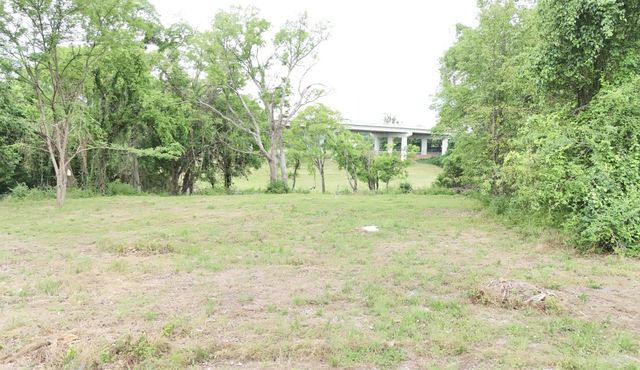 1025 W College St, Murfreesboro, TN 37129