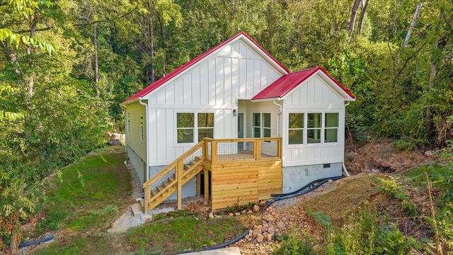 169 Dal Brown Road, Chattanooga, TN 37405