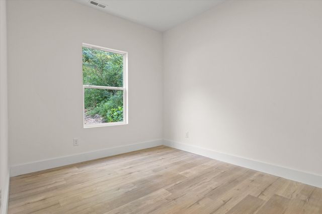 169 Dal Brown Road, Chattanooga, TN 37405