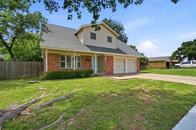 816 NW 50th St, Lawton, OK 73505