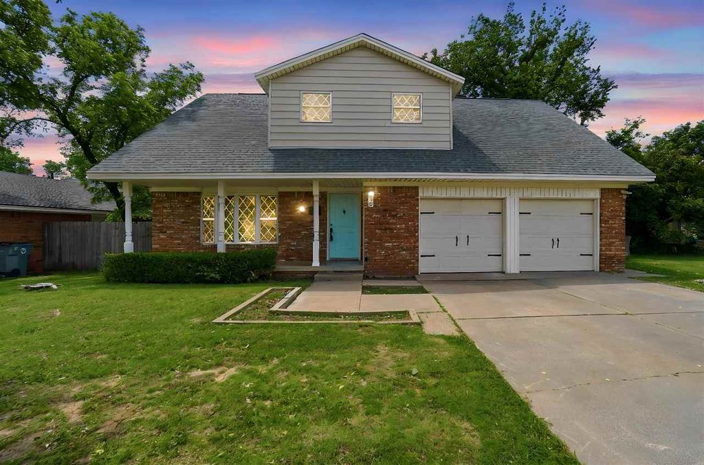 816 NW 50th St, Lawton, OK 73505