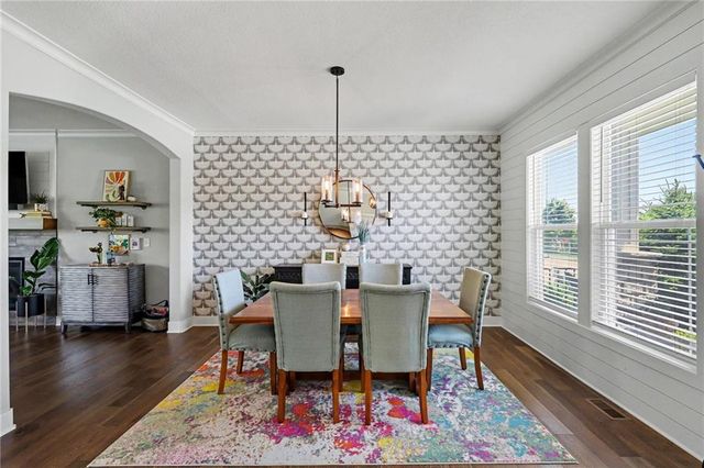 11252 S Crestone Street, Olathe, KS 66061