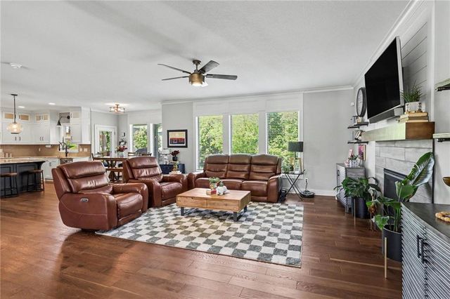 11252 S Crestone Street, Olathe, KS 66061