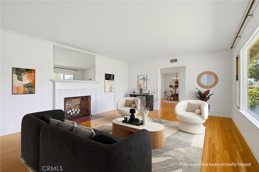 Image 12 of property listing at 1662 Wilson, Arcadia, CA 91006