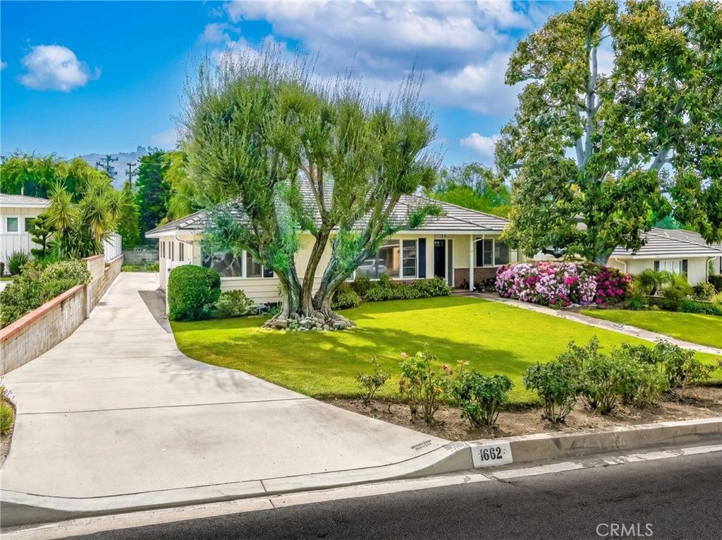 Image 2 of property listing at 1662 Wilson, Arcadia, CA 91006
