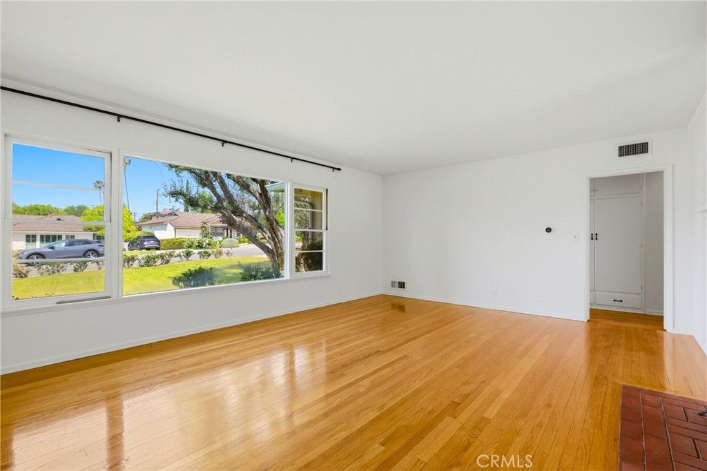 Image 27 of property listing at 1662 Wilson, Arcadia, CA 91006