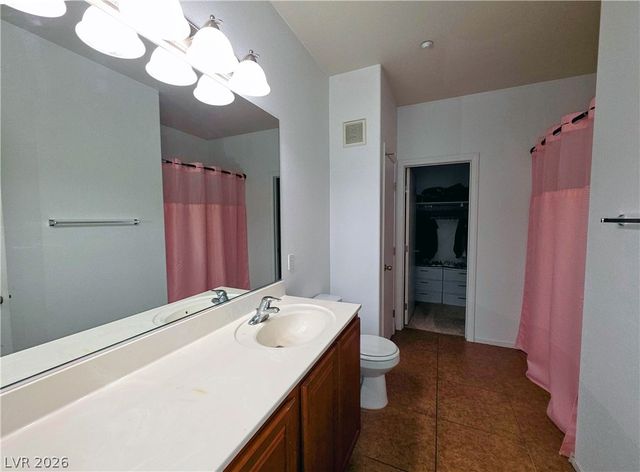 4437 Dover Straight Street 302, Las Vegas, NV 89115