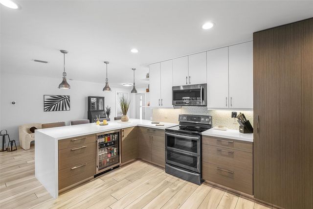 255 Imperial Lane, Lauderdale By The Sea, FL 33308