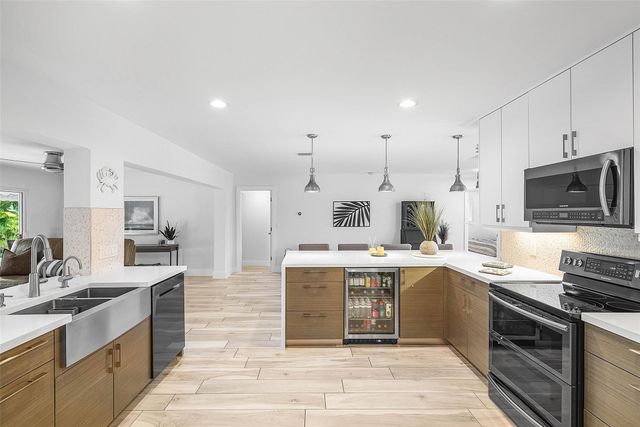 255 Imperial Lane, Lauderdale By The Sea, FL 33308