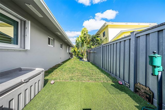 255 Imperial Lane, Lauderdale By The Sea, FL 33308