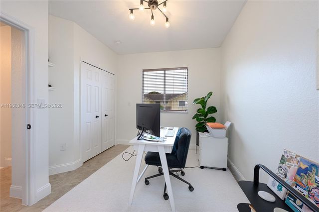 17815 NW 74th Ct 17815, Hialeah, FL 33015