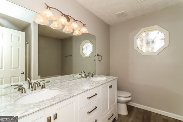 1009 Trestle Drive, Austell, GA 30106