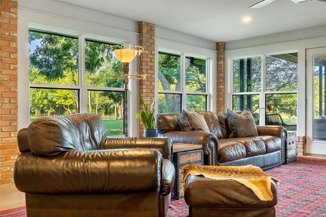 455 Post Oak Court, Caldwell, TX 77836