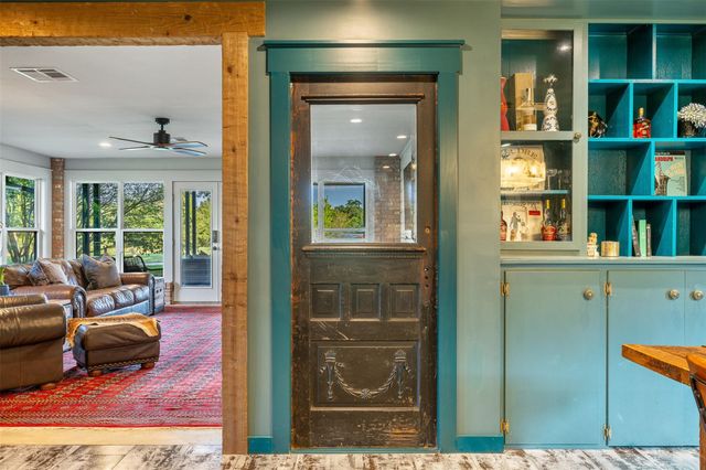 455 Post Oak Court, Caldwell, TX 77836