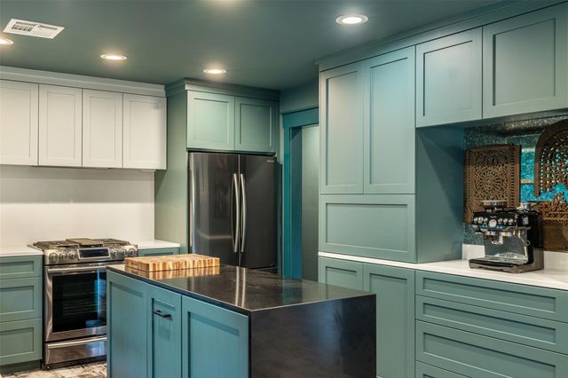 455 Post Oak Court, Caldwell, TX 77836