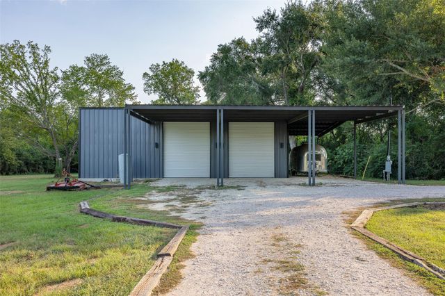 455 Post Oak Court, Caldwell, TX 77836