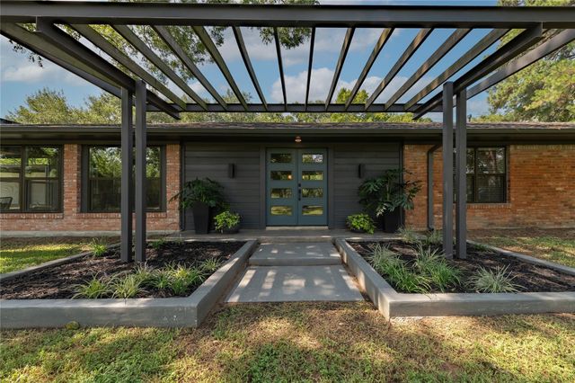 455 Post Oak Court, Caldwell, TX 77836